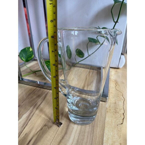 Clear Glass Pitcher with Handle and Pour Spout - Picture 4 of 6